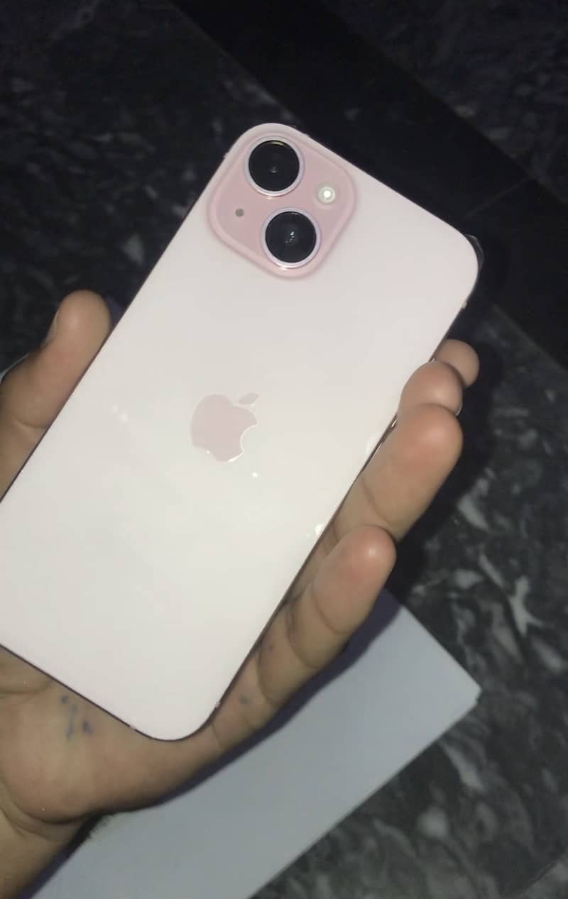 Apple iPhone 15 0