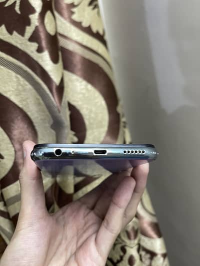 Vivo Y17