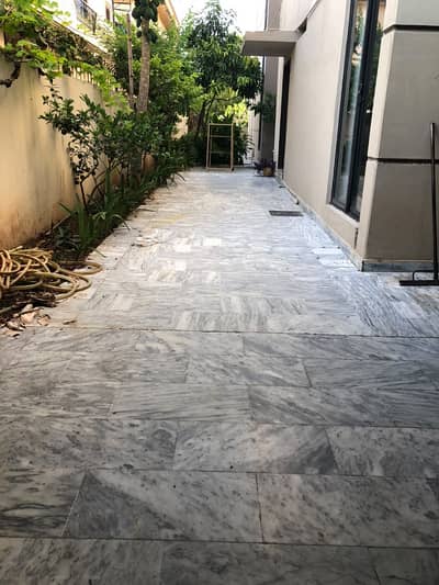 2 Kanal Luxury Upper Portion Available for Rent