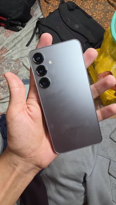 Samsung Mobile S25 12/128