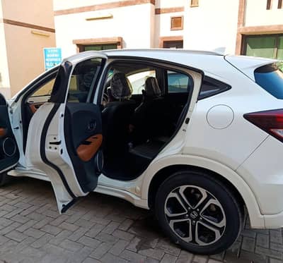 Honda Vezel 2015