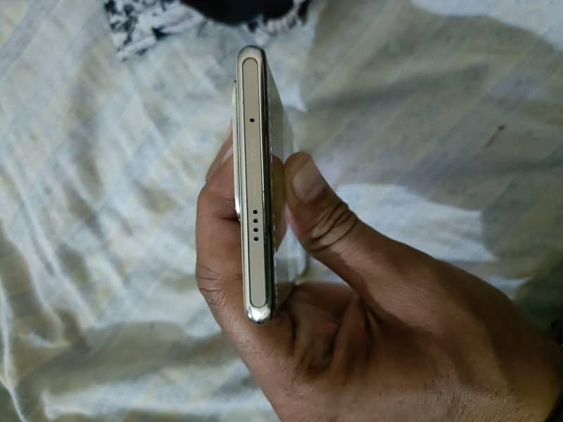 Infinix Zero 30 8