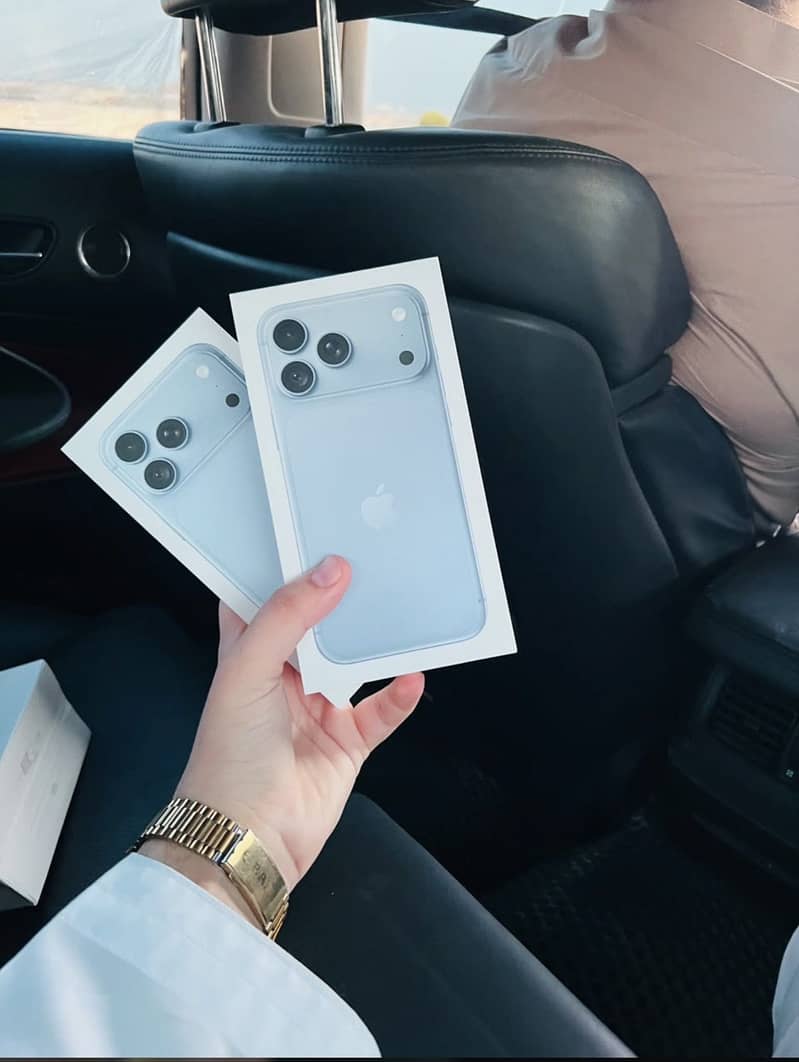 Apple iPhone 18 Pro Max 1