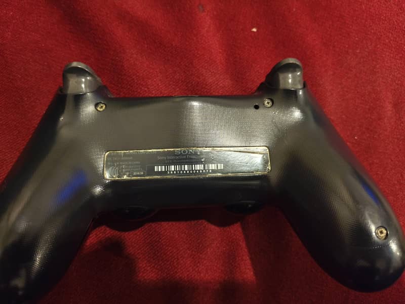 Playstation 4 (PS4) Controller 2