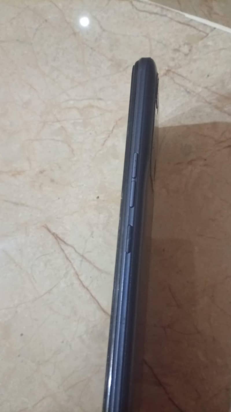 Tecno Spark 8C 2