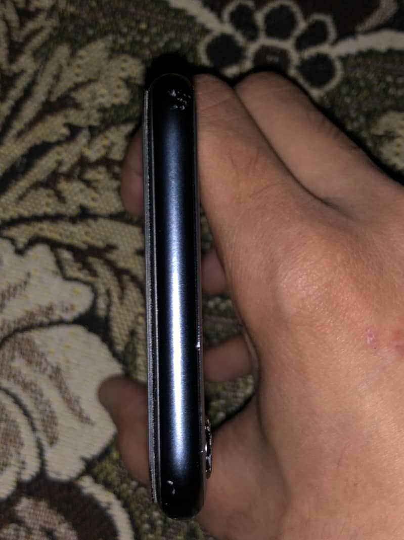 Apple iPhone SE 2 2
