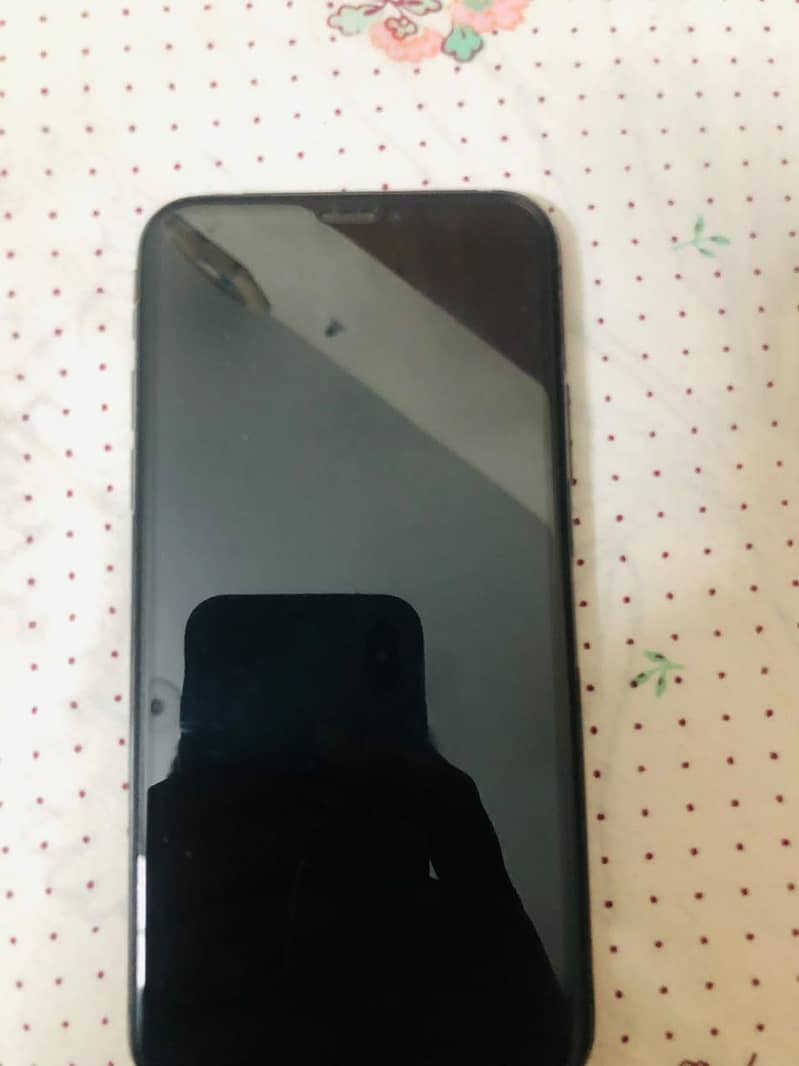 Apple iPhone X 0