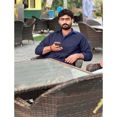 Hamza Mughal 