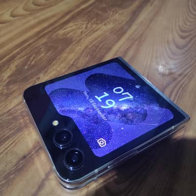 Samsung Mobile Z Flip 5
