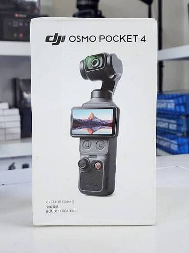 DJI Osmo Pocket 4 Creator Combo