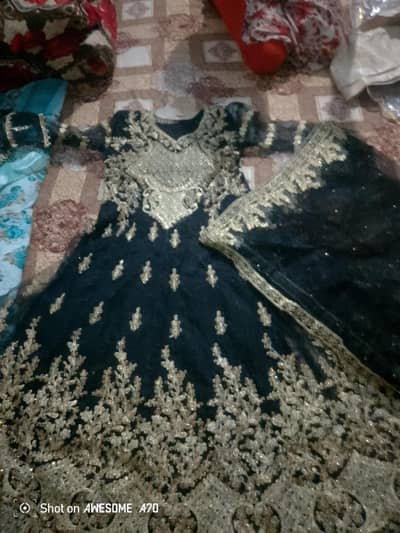maxi in black colour