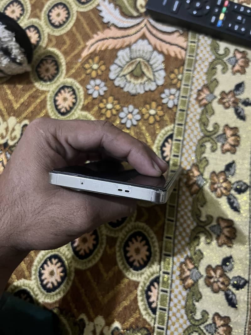 Infinix Note 40 2