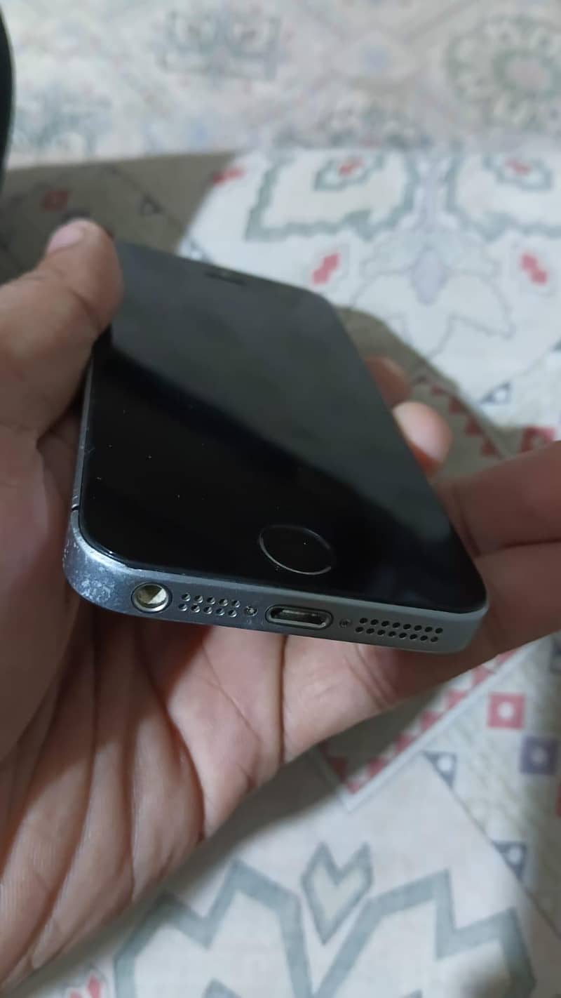 Apple iPhone SE 1