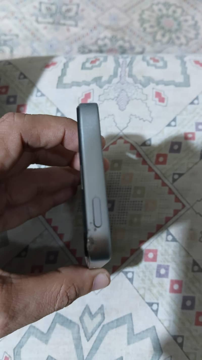 Apple iPhone SE 4