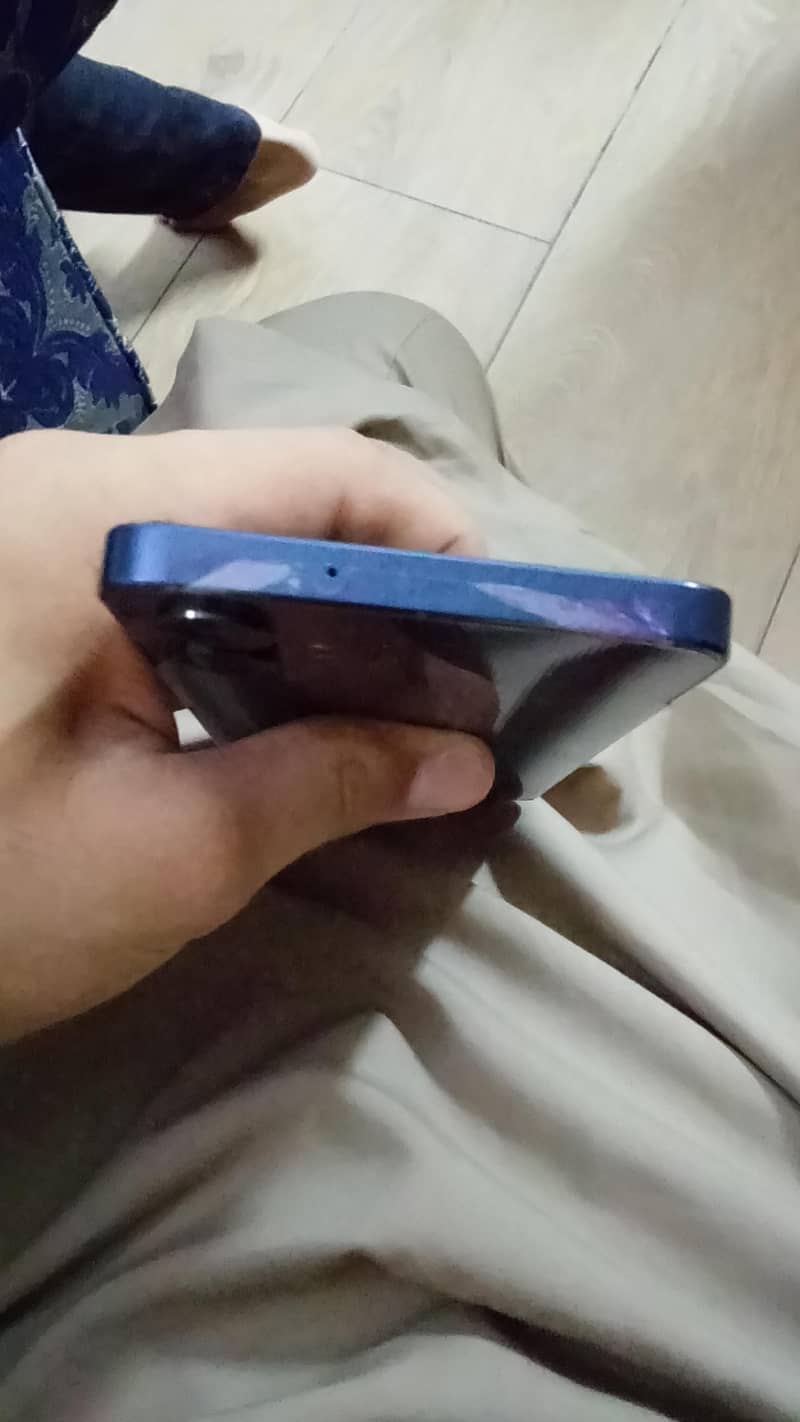 Samsung Mobile A06 2