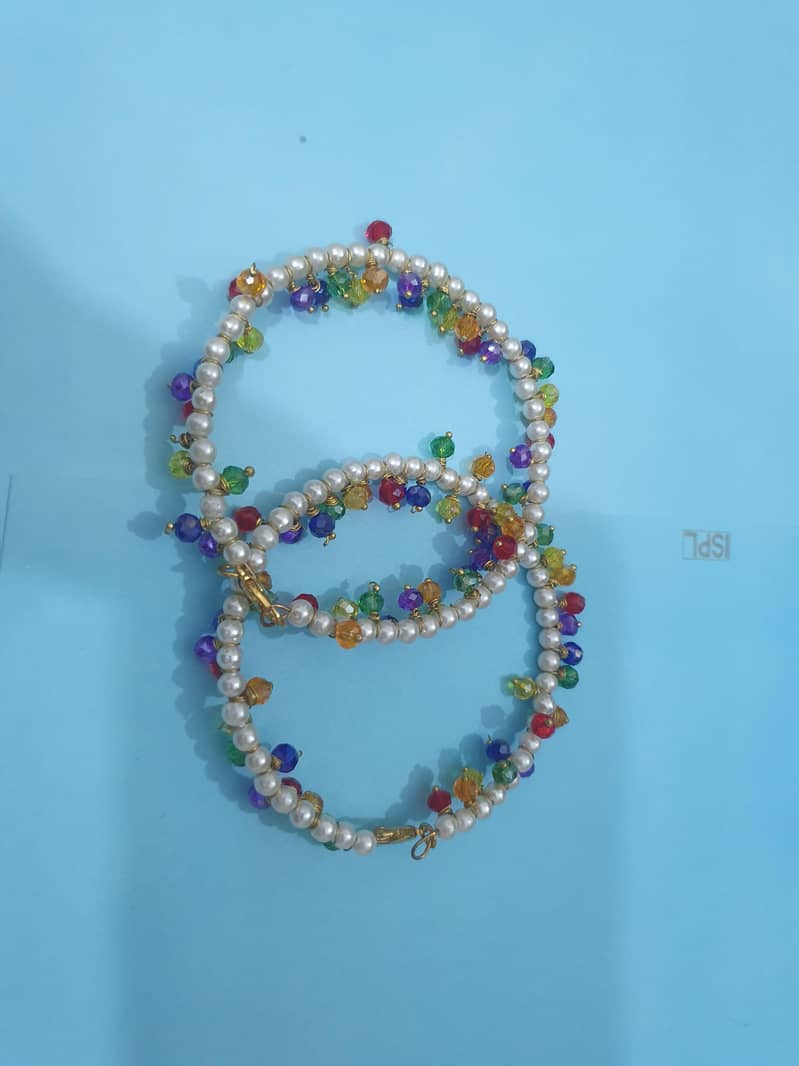 THE ELEGANT BRACELETS 10