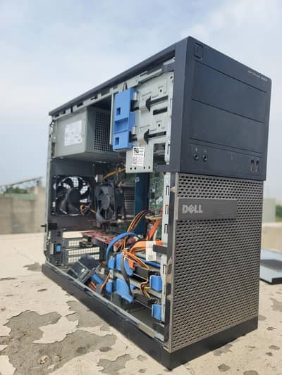 Dell optiplex 3020 i5 4thGen RAM 8GB , ROM total 730 (128 SSD),GPU 1GB