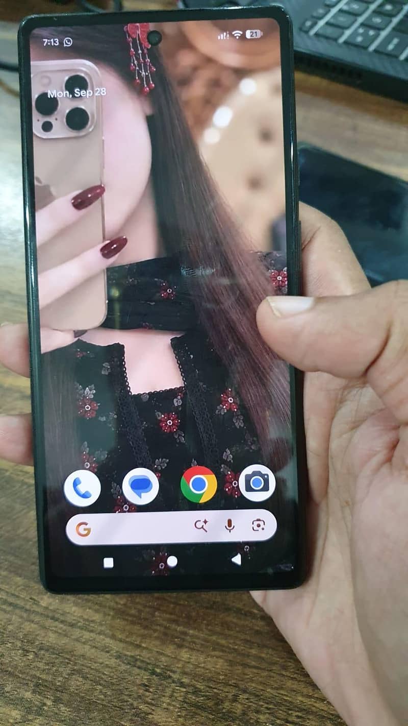 Google Pixel 6a 1
