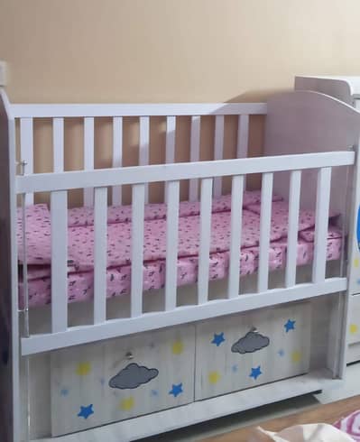 wooden cot for sell