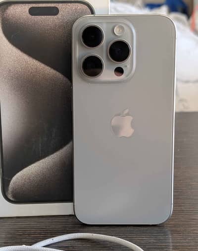 Apple iPhone 16 Pro Max