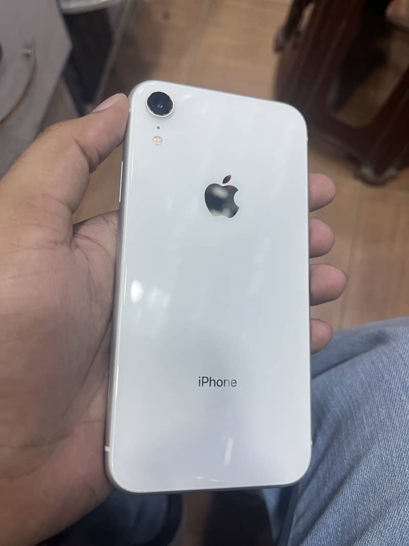 iphone xr 2
