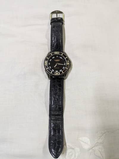 Laros Quartz Watch Made in Japan