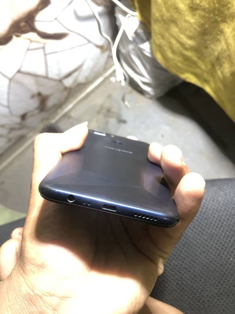 OPPO A12 0