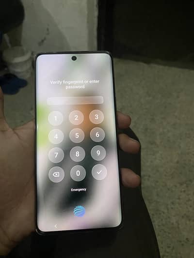 Vivo V40e