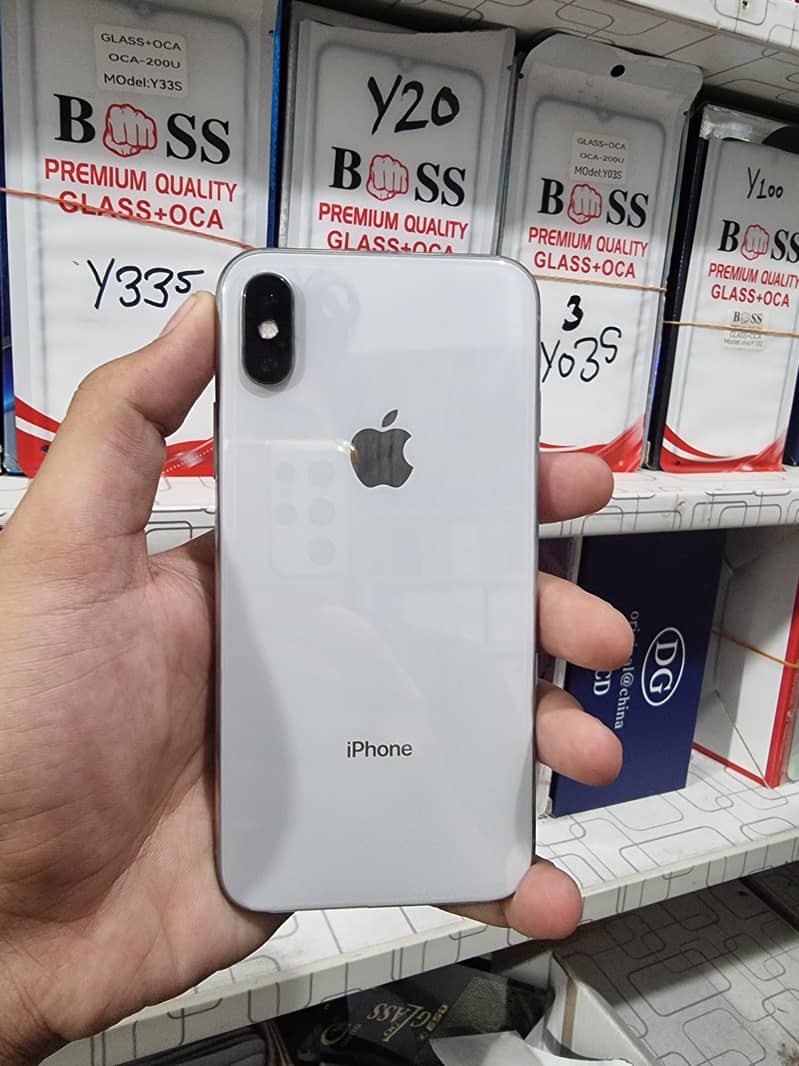 Apple iPhone X 0