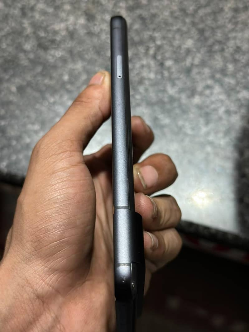 Google Pixel 8 1
