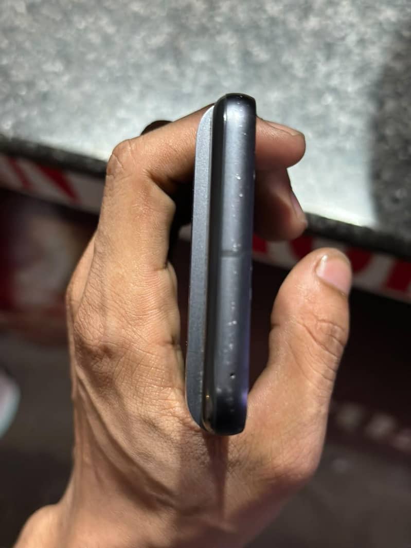 Google Pixel 8 3