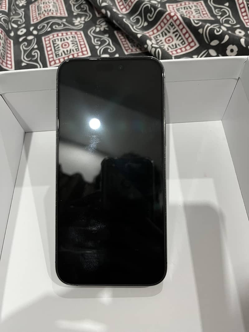 Apple iPhone 14 Pro Max 4