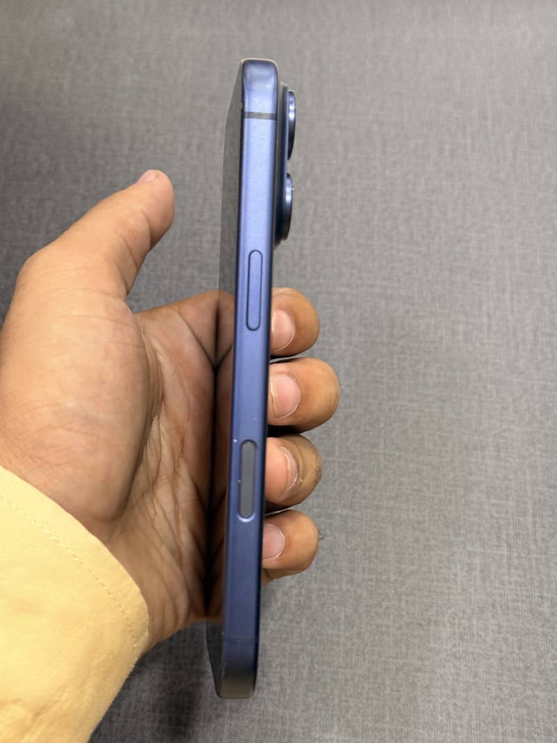Apple iPhone 17 Pro 2