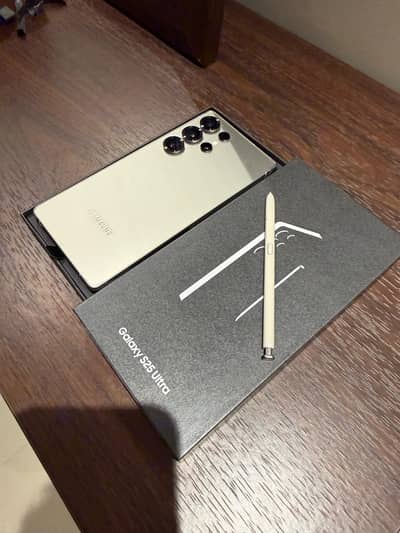 Samsung Mobile S25 Ultra