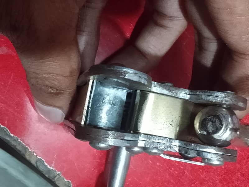 Desi padlock 6