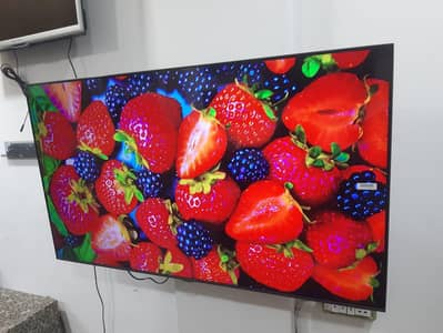 55 INCH SAMSUNG Q LED TV