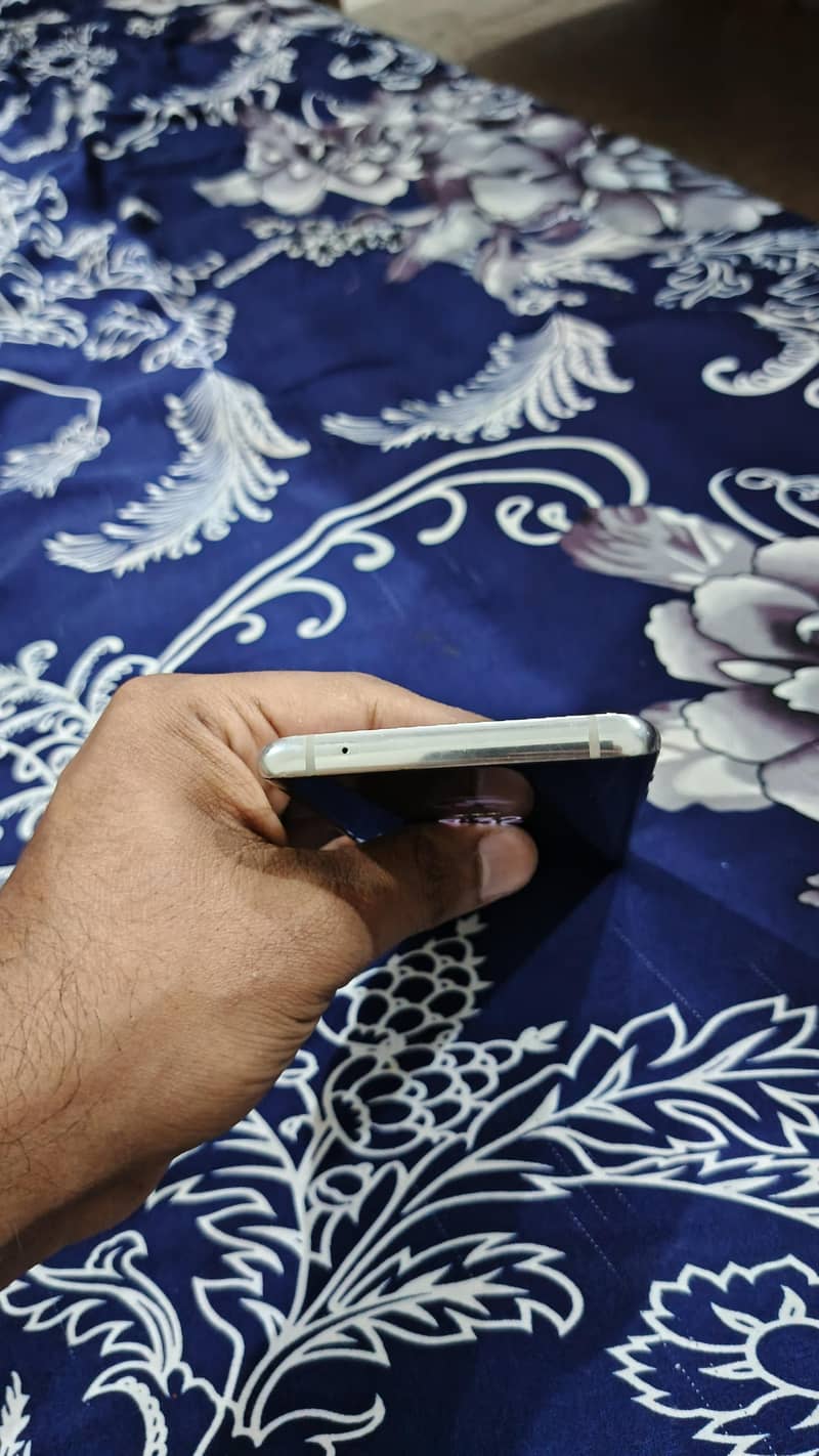 One Plus 8 5