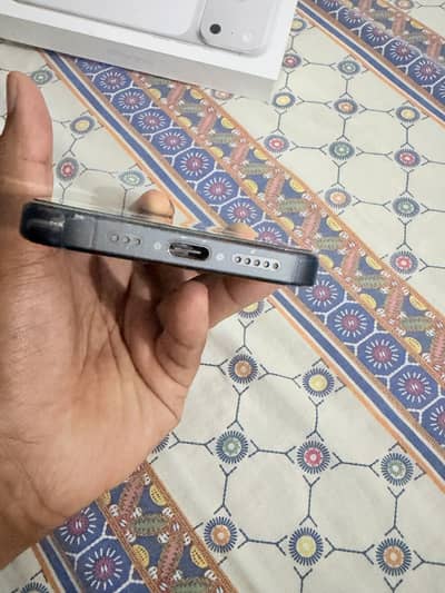 Apple iPhone 15 Pro