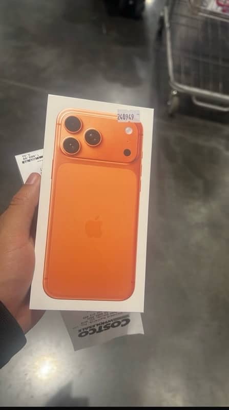 Let's explore iPhone 17 Pro Max 4