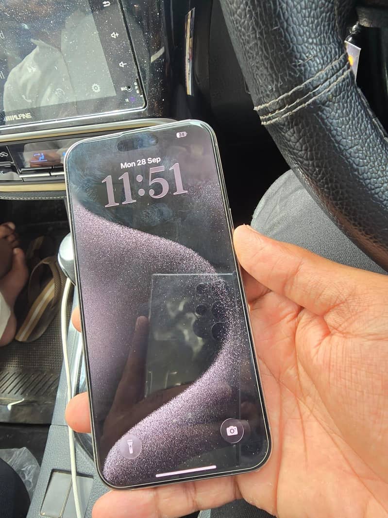 iphone 15 pro max 1