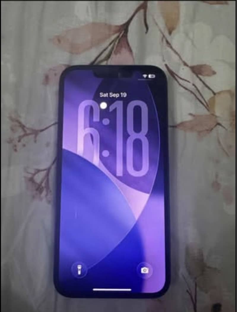 Apple iPhone 14 3