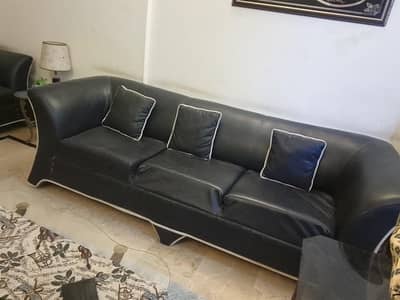 7 seater Sofa set for sell