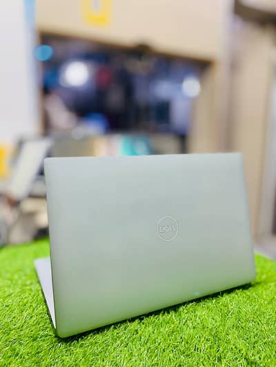 Dell latitude 5310 i5 10 touchscreen