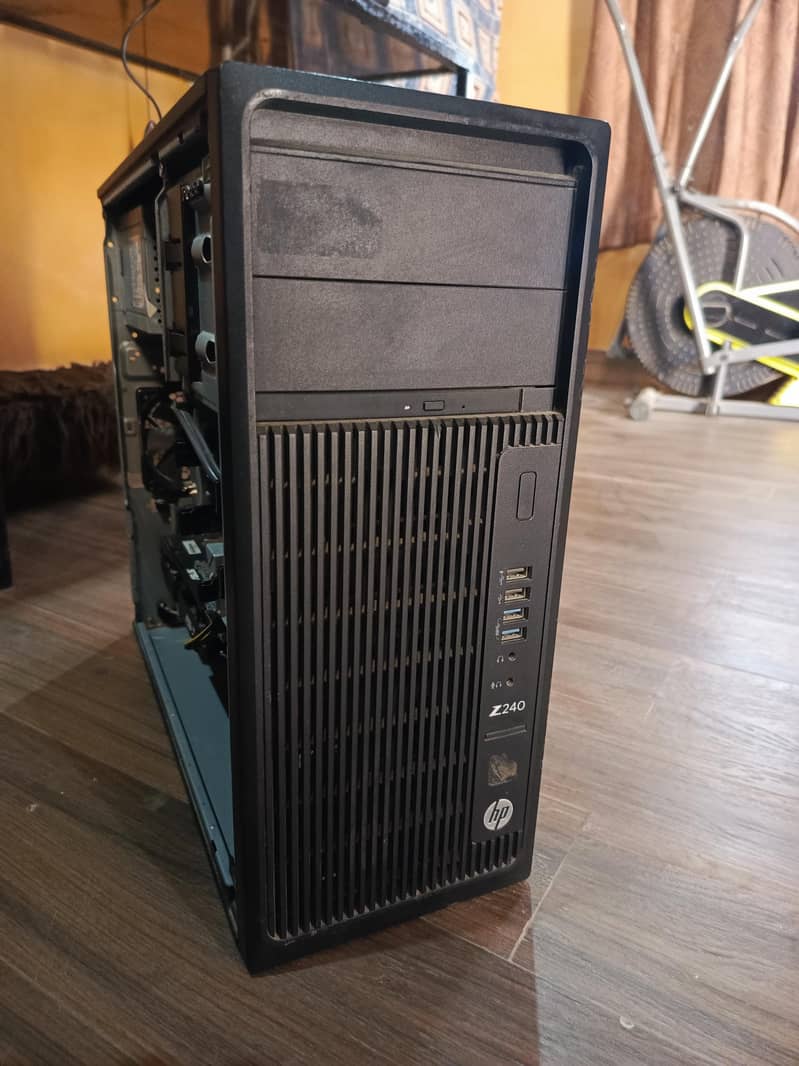 HP i5 6th Gen 16GB RAM 256GB SSD - Workstations - 1119858995