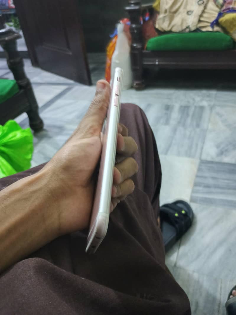 iphone 6s plus 3