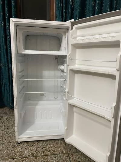 Dawlance Small Fridge for Sale