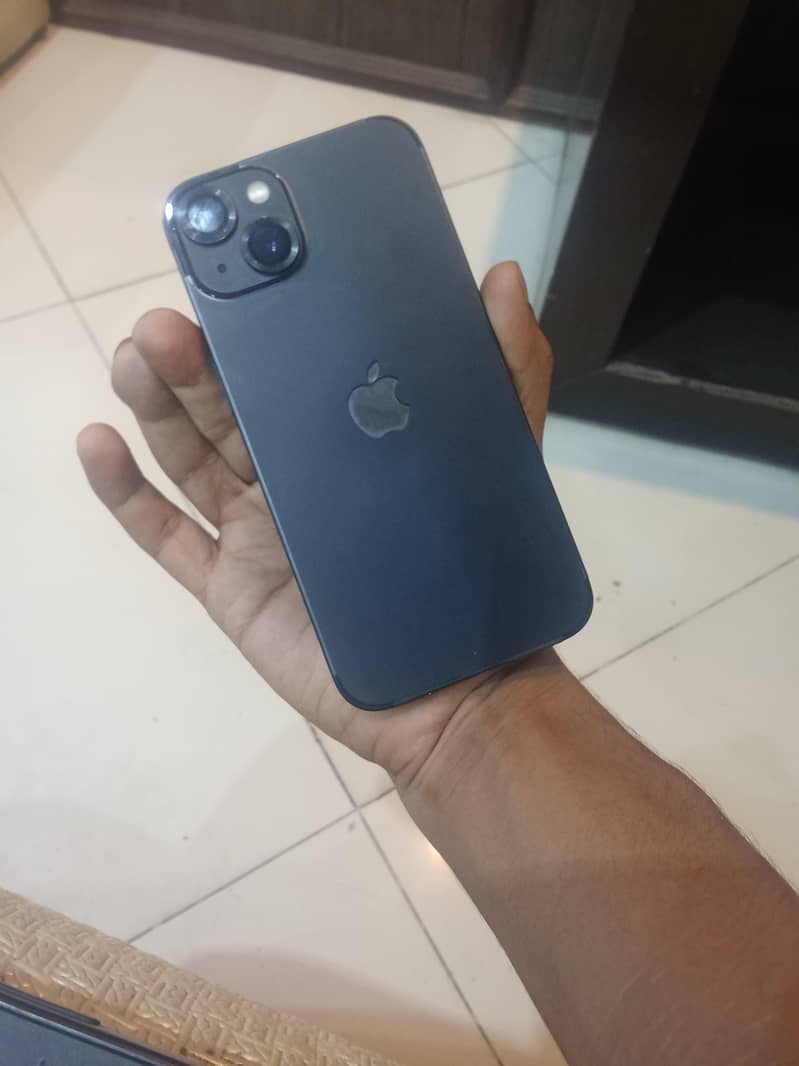 Apple iPhone 13 1