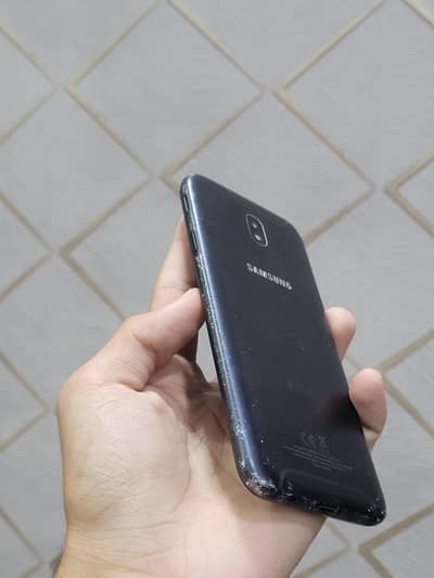 Samsung Mobile J7 Pro