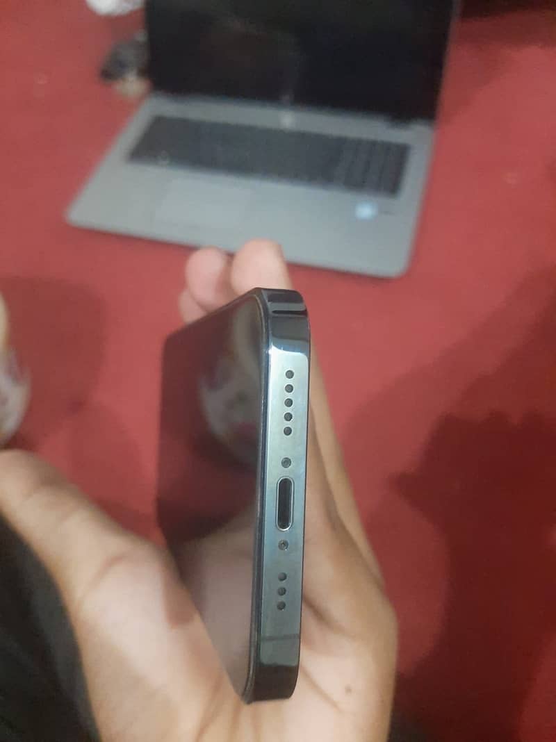 Iphone 12 pro 0
