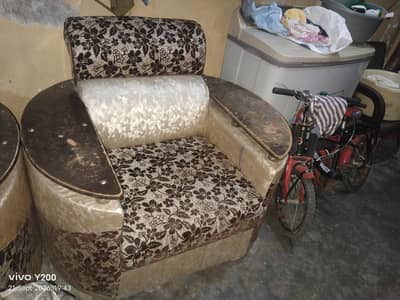 3 and 1 seater rexine sofa